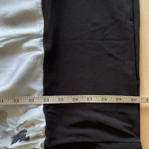 3For$20/Le Château Chic Tank Top - Made in 🇨🇦 - Picture 7 of 7